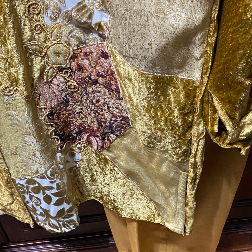 Roaman’s Fancy gold colored patchwork satiny velvety size 3X Pantsuit Set - Picture 16 of 16